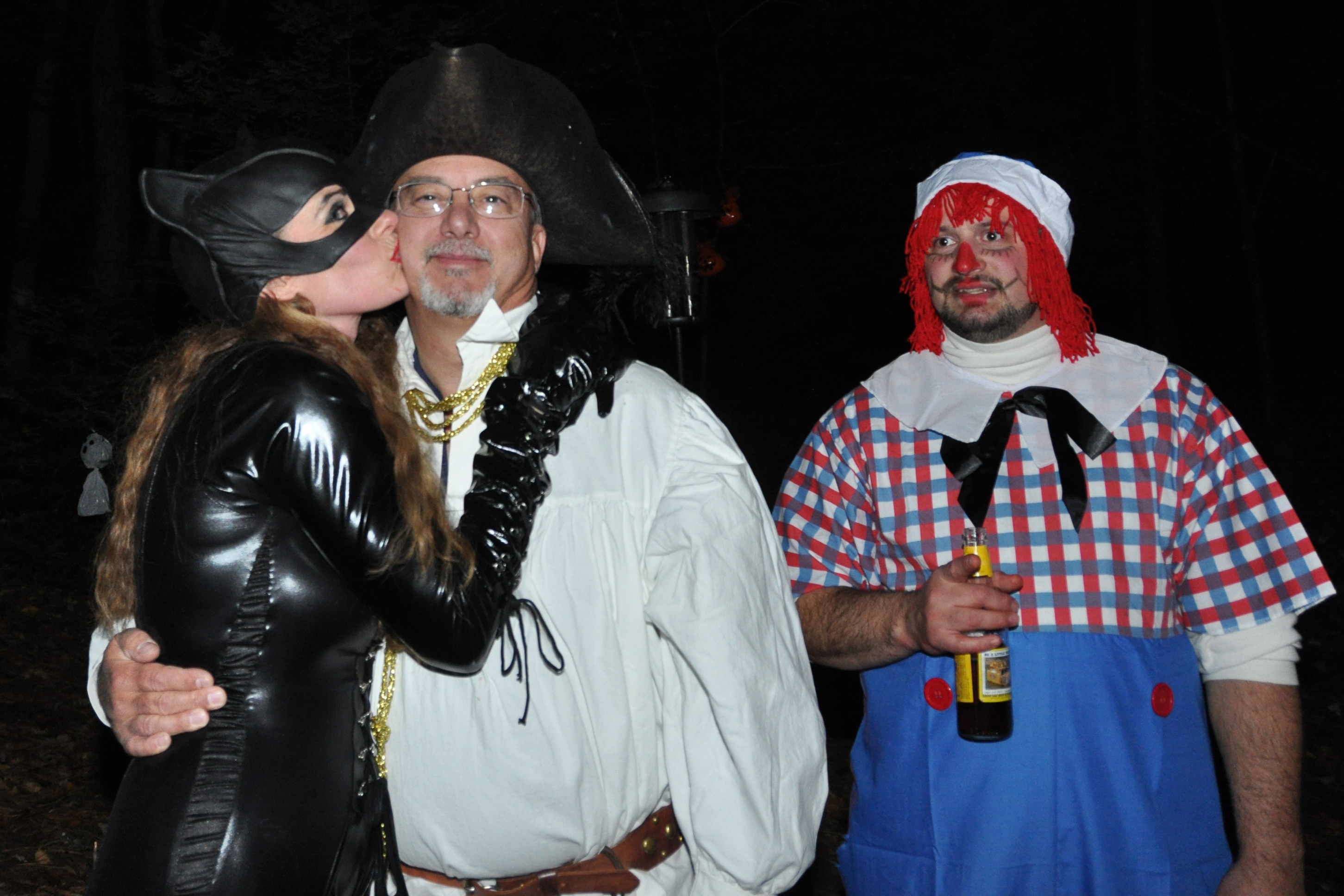 Retired Pirate getting a kiss